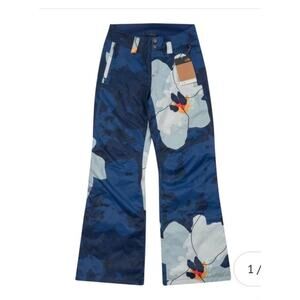 NWT The North Face Sally Insulated Pants Blue Floral Women’s Outerwear Sz M Long